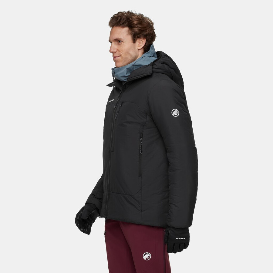 jaqueta com capuz rime pro belay in masculina cor preta.
