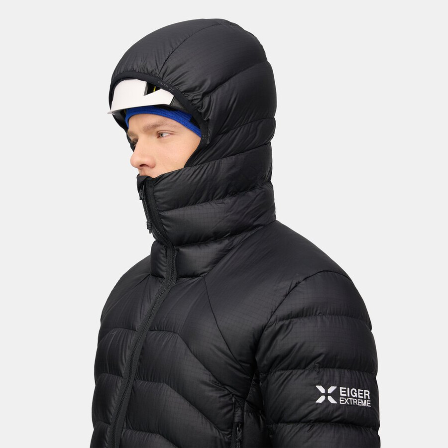 jaqueta com capuz eiger nordwand light down in masculina preta