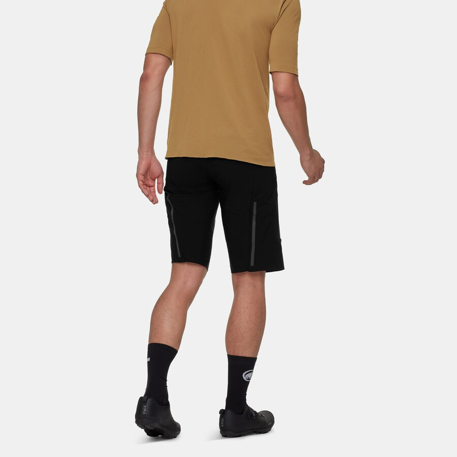calções assos x mammut tactica cargo t3 preto