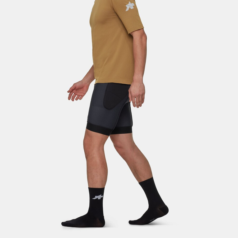 calções assos x mammut tactica liner hp t3 cinza
