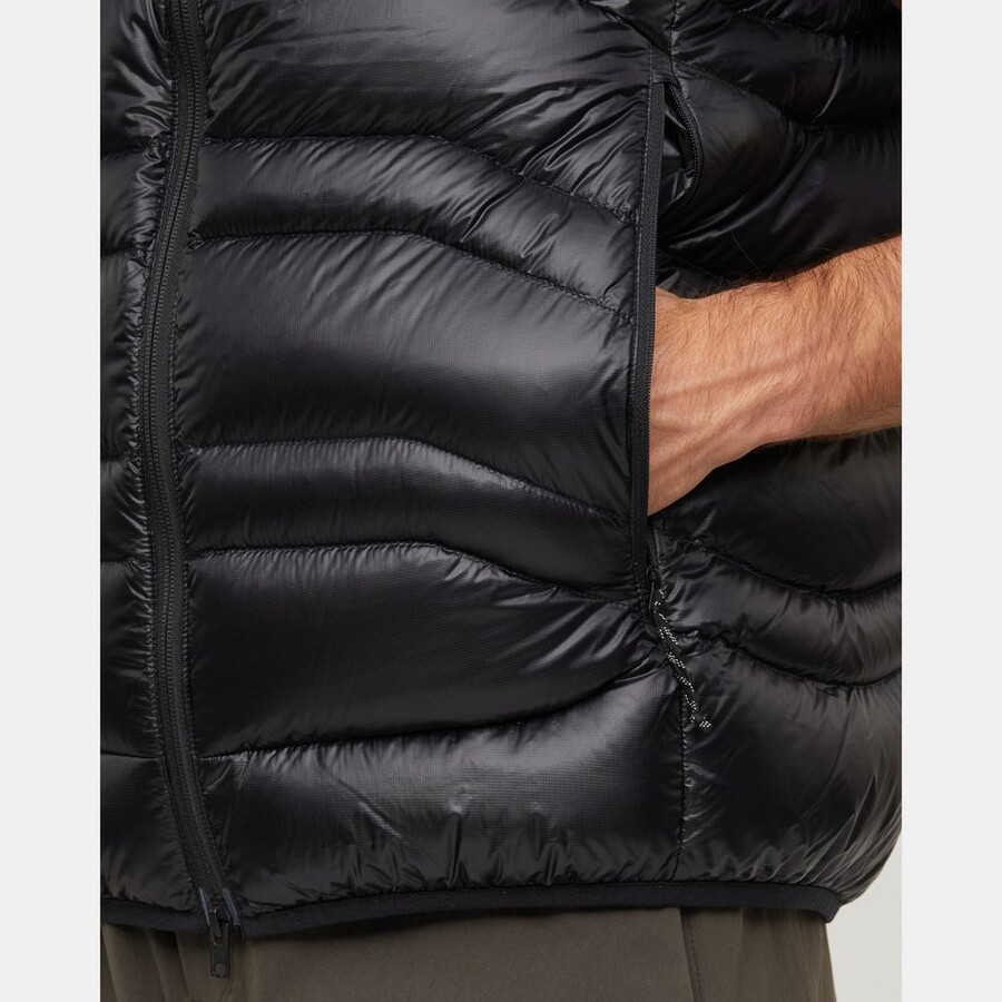 colete masculino valley light in com pregas preto.