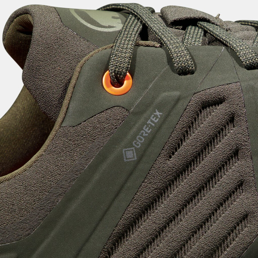ultimate iii low gtx masculino tin-dark tin