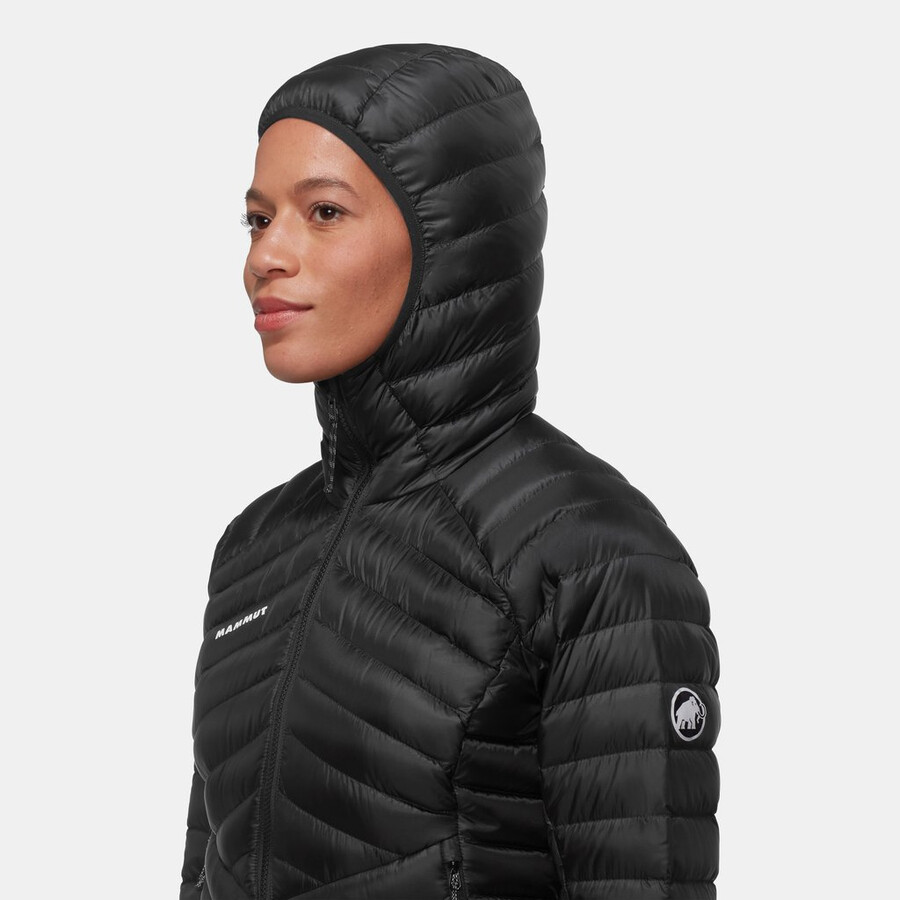 jaqueta com capuz broad peak in feminina vin-preta