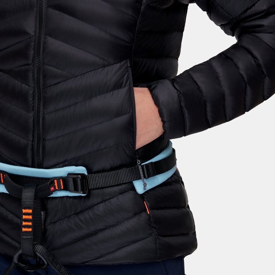 jaqueta com capuz broad peak in feminina vin-preta
