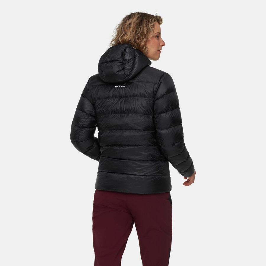 jaqueta com capuz broad peak pro in feminina preta