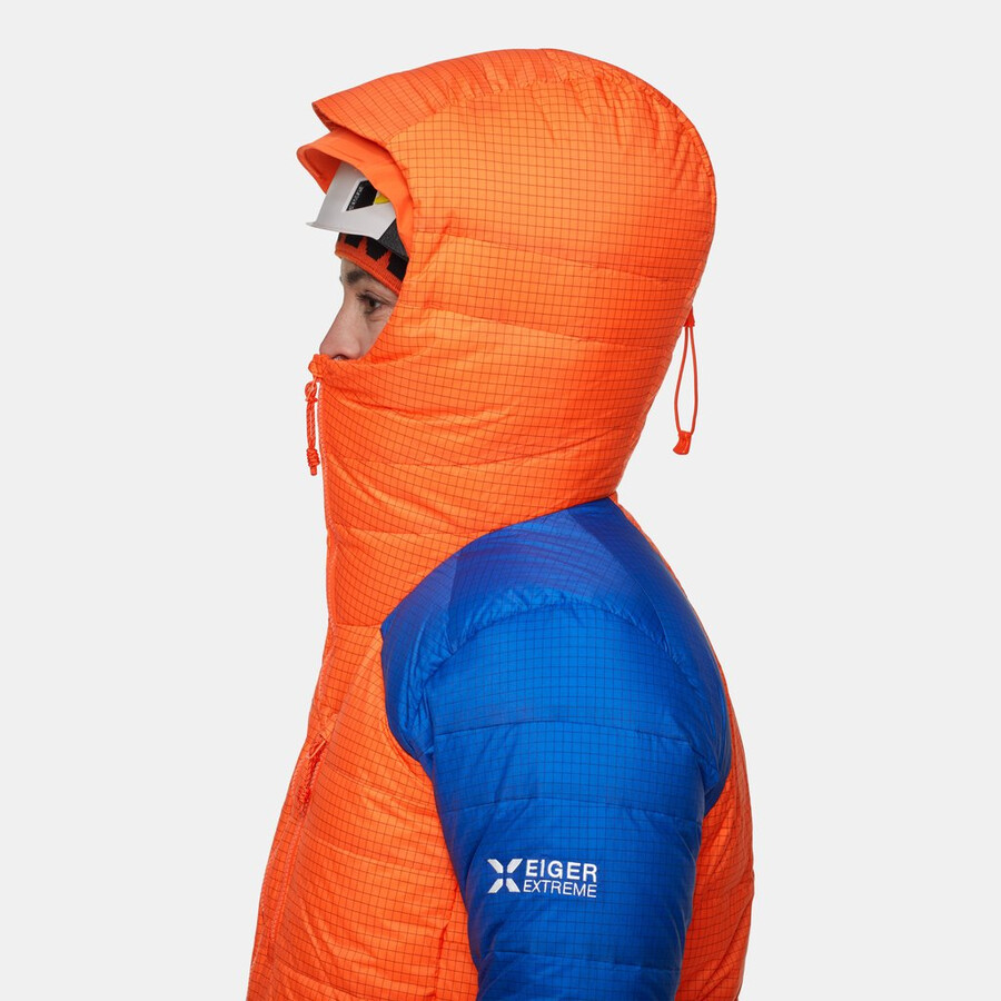 jaqueta com capuz eiger nordwand advanced down in feminina cor laranja eigerazul eiger