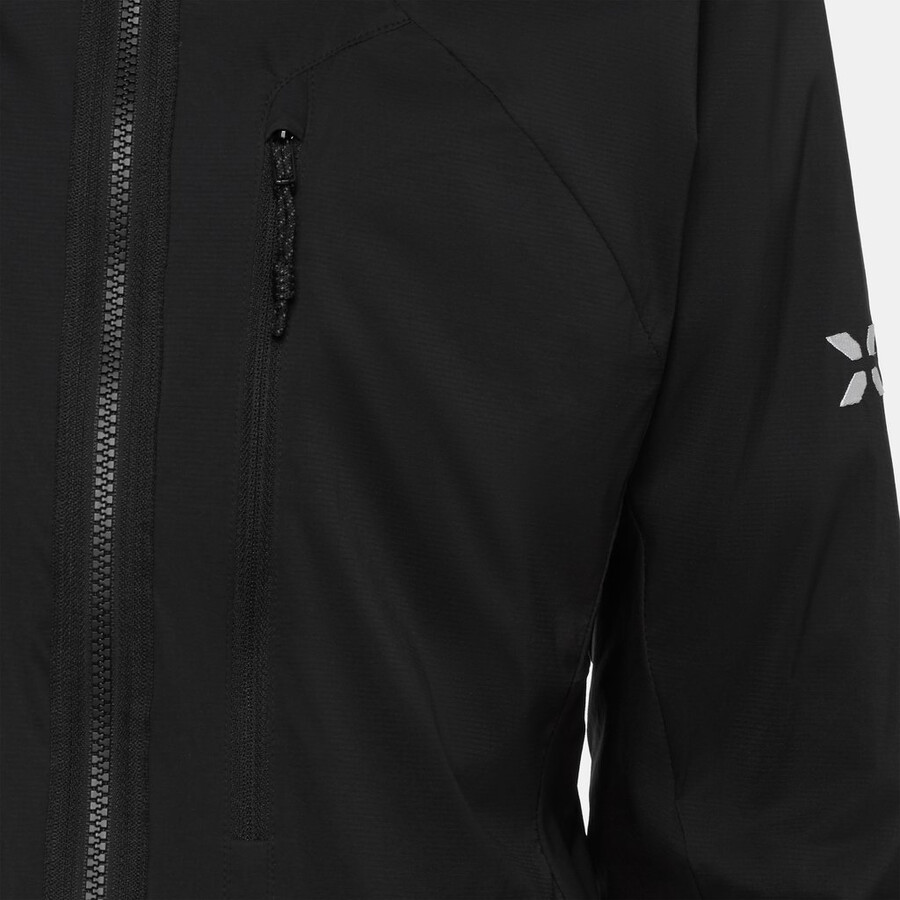 jaqueta com capuz eiger nordwand in flex air feminina preta