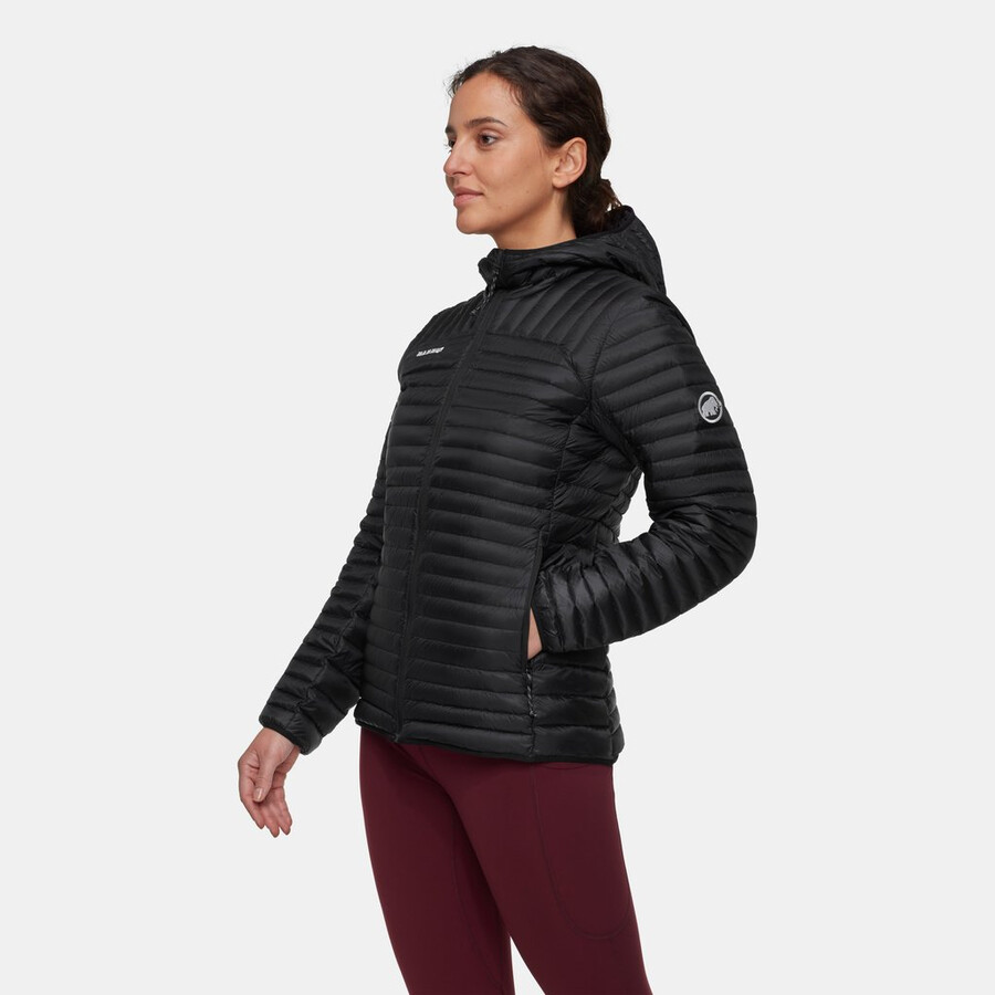 jaqueta com capuz broad peak light in feminina mammut vermelha