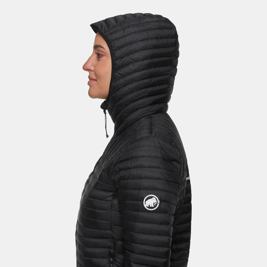 jaqueta com capuz broad peak light in feminina mammut vermelha