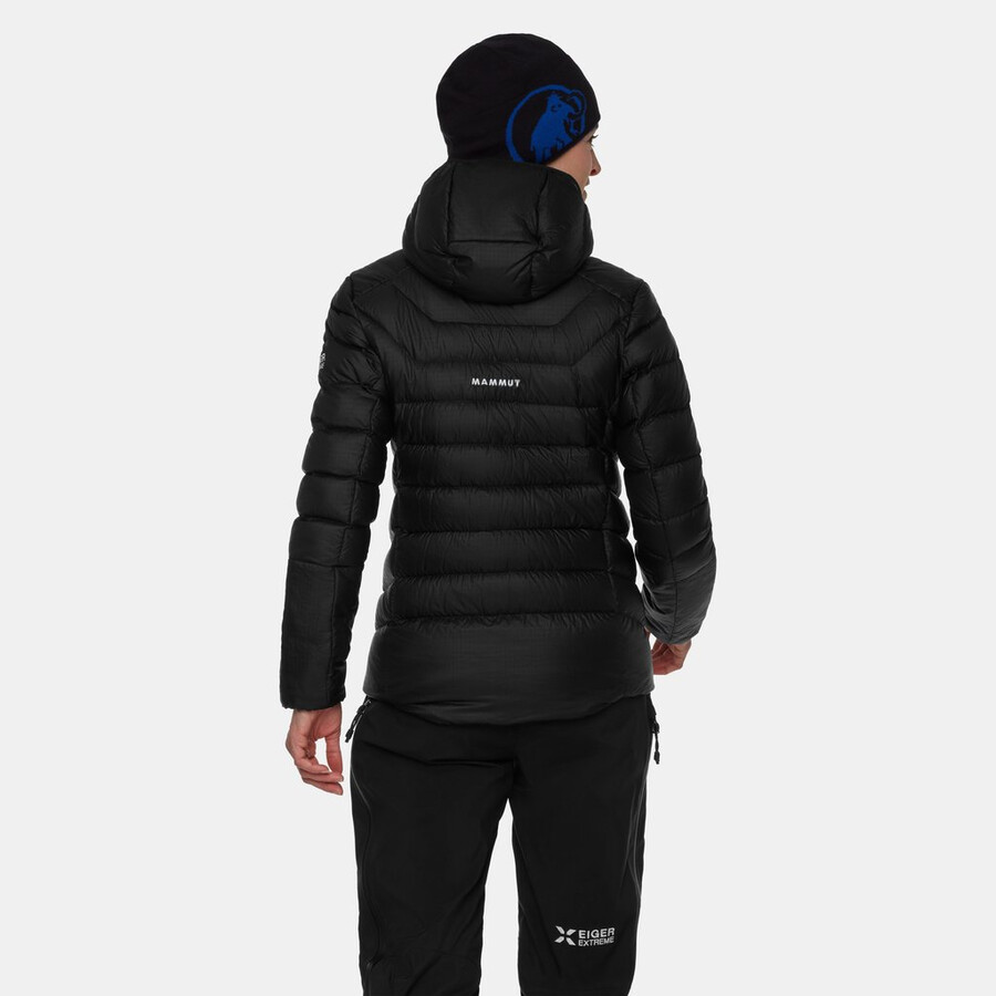 jaqueta com capuz eiger nordwand light down in feminina preta