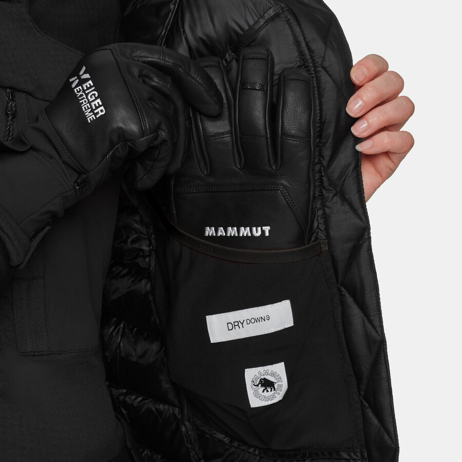 jaqueta com capuz eiger nordwand light down in feminina preta