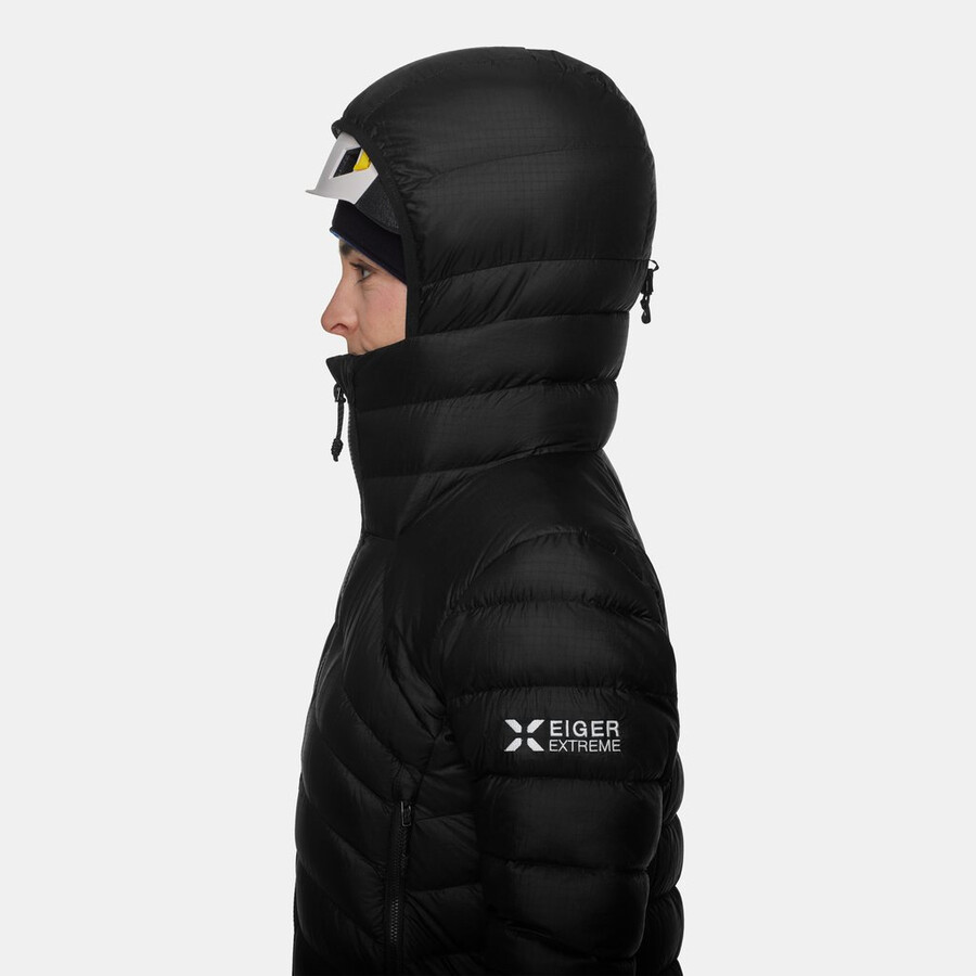 jaqueta com capuz eiger nordwand light down in feminina preta