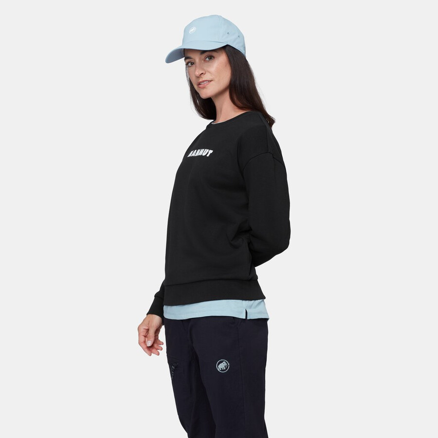 camiseta feminina mammut core ml com gola redonda e logo preto.