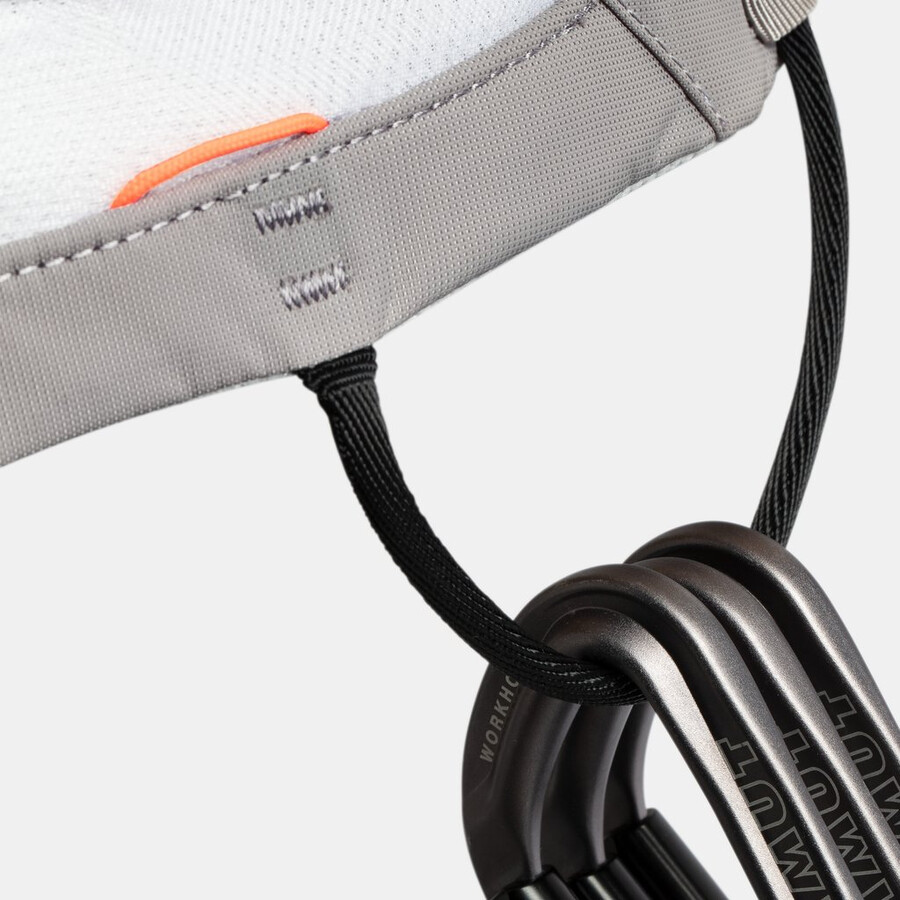 penhasco branco de altitude zephir
