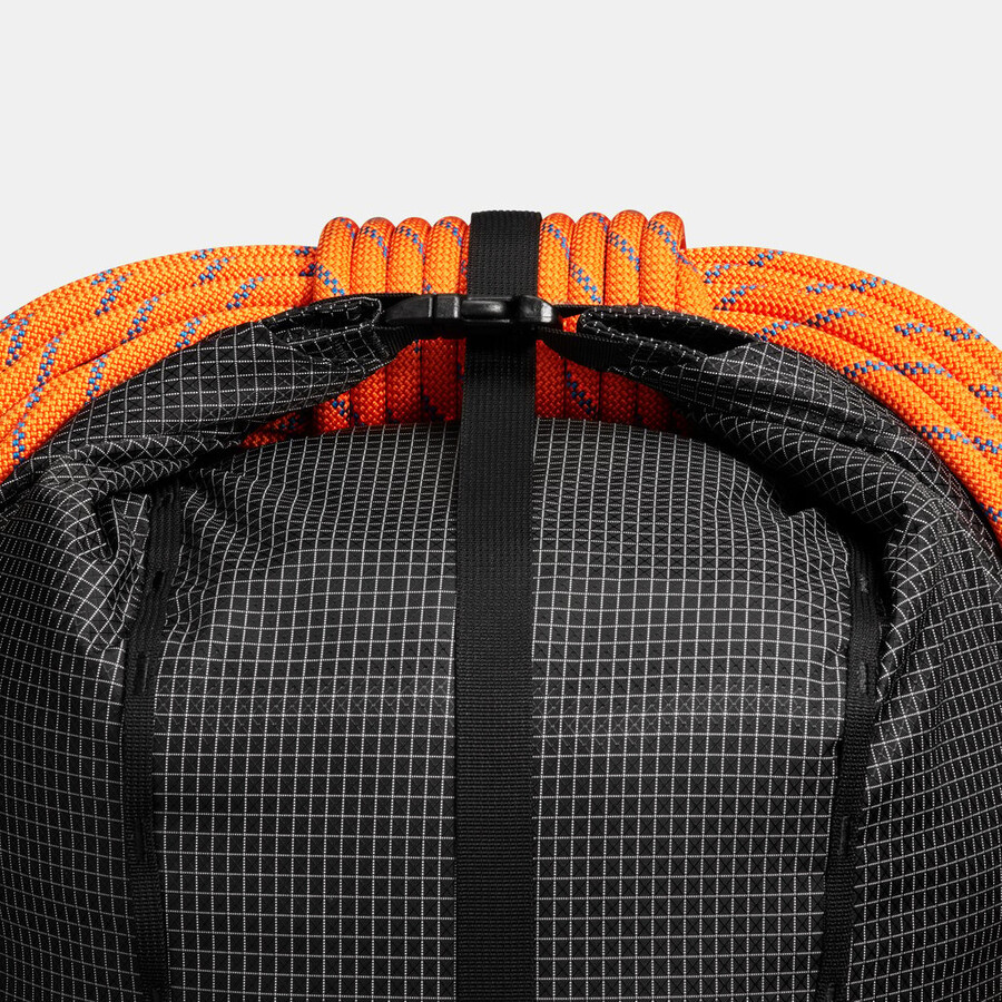 trion 38 preto