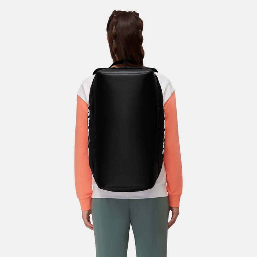 cargo black