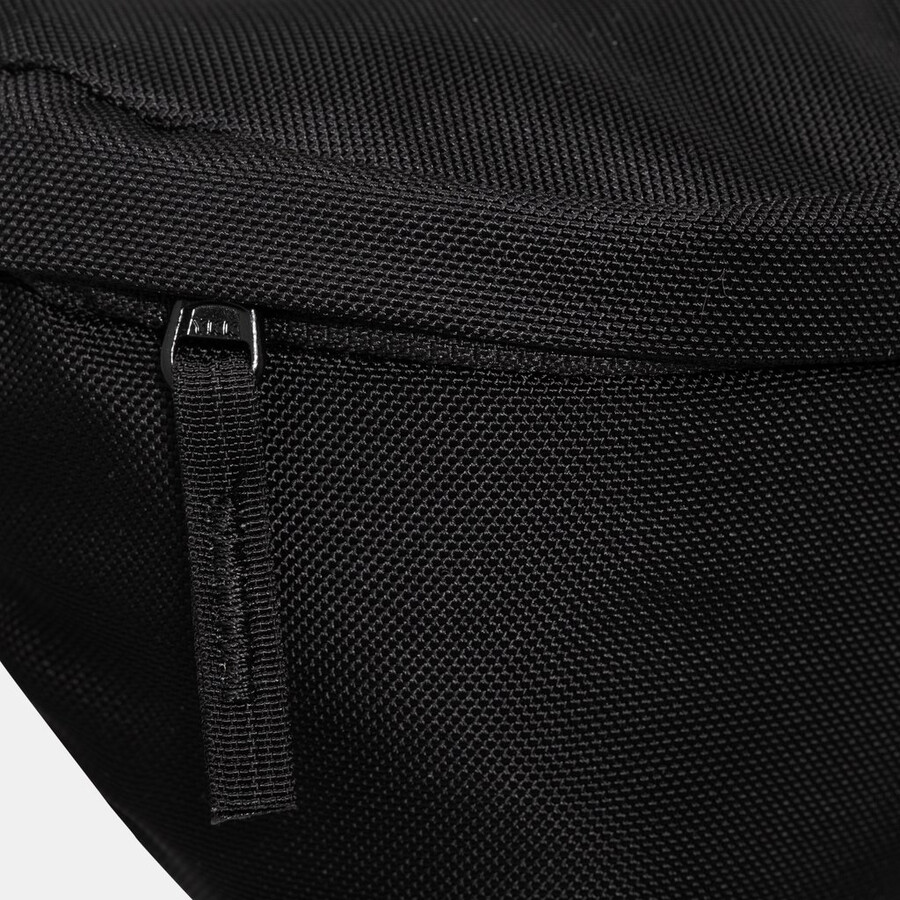 pochete xeron classic preta