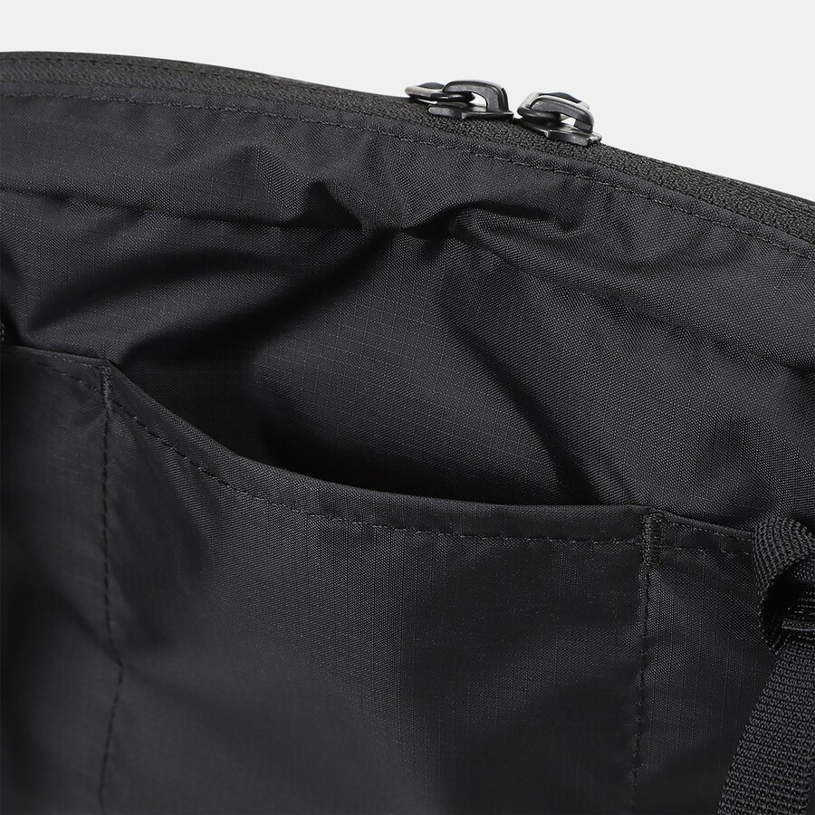 bolsa valley cross preta
