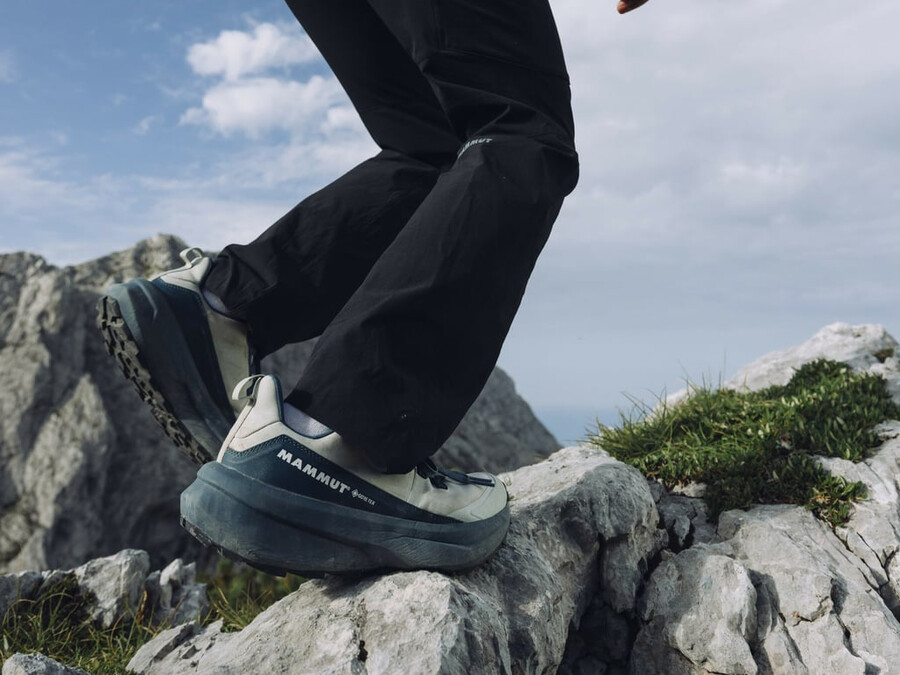 tênis aenergy hike low gtx feminino preto-mammut vermelho