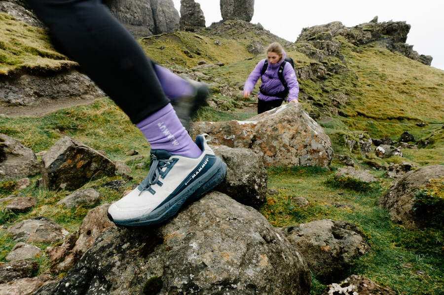 tênis aenergy hike low gtx feminino preto-mammut vermelho